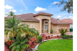 10337 Nw 53rd Ct Coral Springs, FL 33076 - MLS#A11882074
