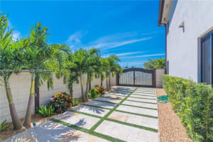 3281 Sw 145th Ave Miami, FL 33175 - MLS#A11882107