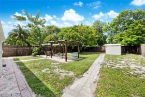 1529 Nw 2nd Ave Fort Lauderdale, FL 33311 - MLS#A11882110