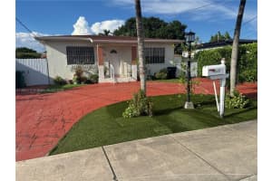 8991 Sw 38th St, Miami