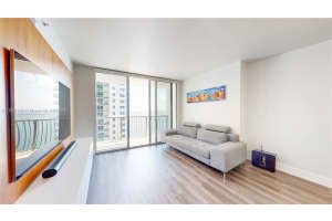 1750 N Bayshore Dr 2803 Miami, FL 33132 - MLS#A11882130