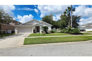 550 Castlemain Cir Davenport, FL 33897 - MLS#A11882161