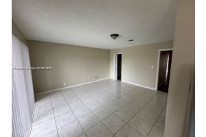 1663 Nw 56th Ter 13 Lauderhill, FL 33313 - MLS#A11882171