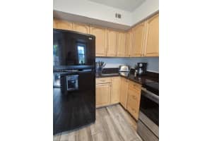 2708 Ne 14th St Cswy 6 Pompano Beach, FL 33062 - MLS#A11882172