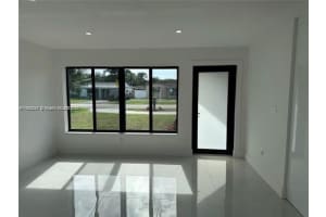 6813 Sw 10th Ct Pembroke Pines, FL 33023 - MLS#A11882241