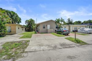 5606 Hayes St 2 Hollywood, FL 33021 - MLS#A11882272