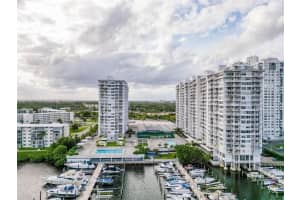 18061 Biscayne Blvd 1701, Aventura