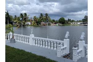 6757 Rose Dr Miramar, FL 33023 - MLS#A11882304