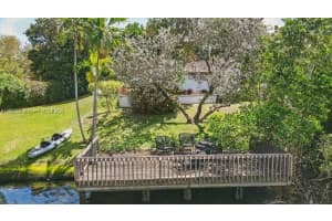 4401 Sanders St Hollywood, FL 33021 - MLS#A11882309
