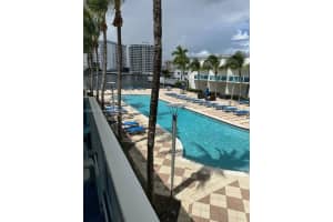 1945 S Ocean Dr C9 Hallandale Beach, FL 33009 - MLS#A11882324