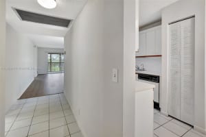 1201 Sw 128th Ter 402e Pembroke Pines, FL 33027 - MLS#A11882348