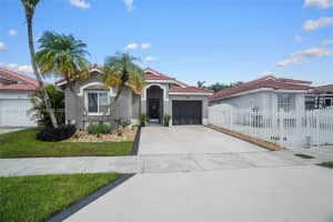 17707 SW 142nd Ct, Miami, FL 33177, Sold 10/30/25