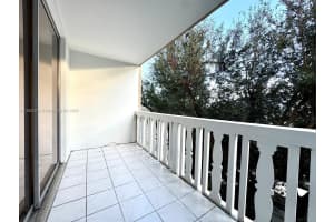 1475 Ne 125th Ter 404b North Miami, FL 33161 - MLS#A11882374