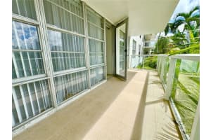 230 174th St M01 Sunny Isles Beach, FL 33160 - MLS#A11882375