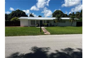 8435 Sw 156th St, Palmetto Bay