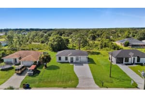 2709 50th St W. Lehigh Acres, FL 33971 - MLS#A11882380
