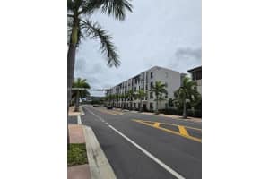 8201 Nw 41st St D-407 Doral, FL 33166 - MLS#A11882396