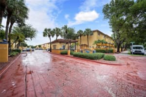 8240 Sw 149th Ct 7-202, Miami