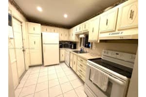 4151 Nw 41st St 201 Lauderdale Lakes, FL 33319 - MLS#A11882455