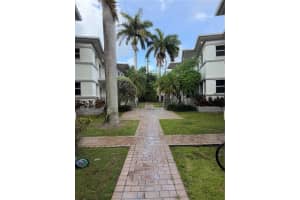 1142 99th St 23 Bay Harbor Islands, FL 33154 - MLS#A11882458