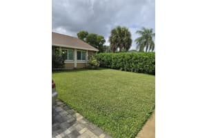 8102 Sw 20th St North Lauderdale, FL 33068 - MLS#A11882466