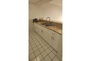 8180 Geneva Ct 529 Doral, FL 33166 - MLS#A11882473