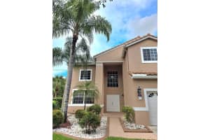584 Cambridge Dr Weston, FL 33326 - MLS#A11882511