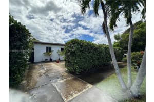 2270 Sw 24th St Miami, FL 33145 - MLS#A11882542