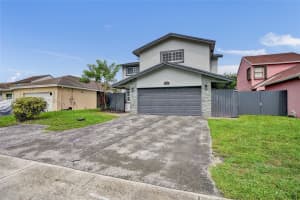 7859 Nw 50th St. Lauderhill, FL 33351 - MLS#A11882544