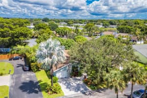 990 Nw 89th Ave Plantation, FL 33324 - MLS#A11882549