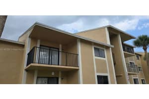 9491 S Palm Cir S 201 Pembroke Pines, FL 33025 - MLS#A11882557