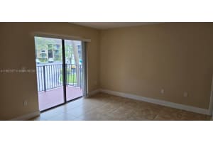 9491 S Palm Cir S 201 Pembroke Pines, FL 33025 - MLS#A11882557