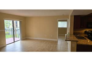 9491 S Palm Cir S 201 Pembroke Pines, FL 33025 - MLS#A11882557