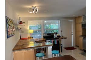 6865 Bay Dr 1 Miami Beach, FL 33141 - MLS#A11882572