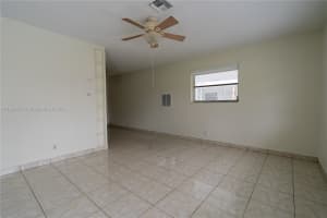 2702 Nw 51st Pl 2702 Tamarac, FL 33309 - MLS#A11882587