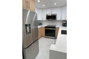 5701 Collins Ave 1203 Miami Beach, FL 33140 - MLS#A11882590