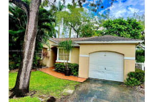 11904 Nw 12th St Pembroke Pines, FL 33026 - MLS#A11882595