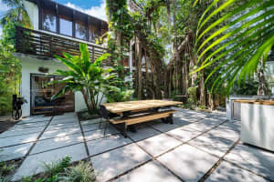 4141 Pamona Ave Miami, FL 33133 - MLS#A11882619