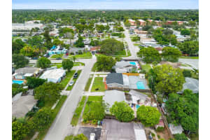 1410 Sw 34th Ter Fort Lauderdale, FL 33312 - MLS#A11882672