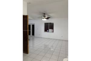 3298 W 70th St 101 Hialeah, FL 33018 - MLS#A11882707