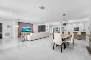 203 Ridgewood Rd 203 Coral Gables, FL 33133 - MLS#A11882721