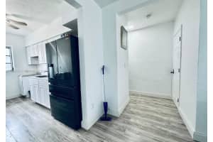 7712 Byron Ave 3 Miami Beach, FL 33141 - MLS#A11882725