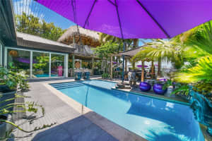2440 N Shore Ter Miami Beach, FL 33141 - MLS#A11882737