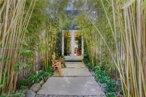 2440 N Shore Ter Miami Beach, FL 33141 - MLS#A11882737