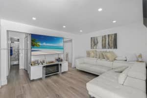 4590 E 9th Court Hialeah, FL 33013 - MLS#A11882750