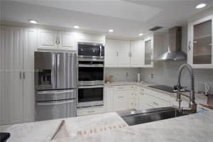 2024 Nw 86th Ter Coral Springs, FL 33071 Sold 11/16/25