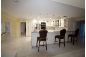 2024 Nw 86th Ter Coral Springs, FL 33071 Sold 11/16/25