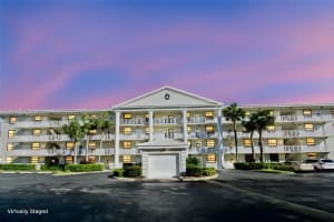 1717 Whitehall Dr 201, Davie
