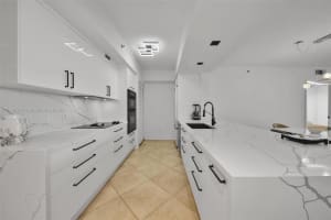 1830 S Ocean Dr 4704 Hallandale Beach, FL 33009 - MLS#A11882796