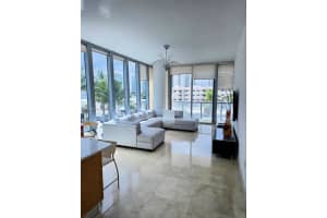6799 Collins Ave 311 Miami Beach, FL 33141 - MLS#A11882808